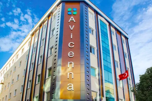 Avicenna Hastanesi Saç Ekim Merkezi - Resim 2