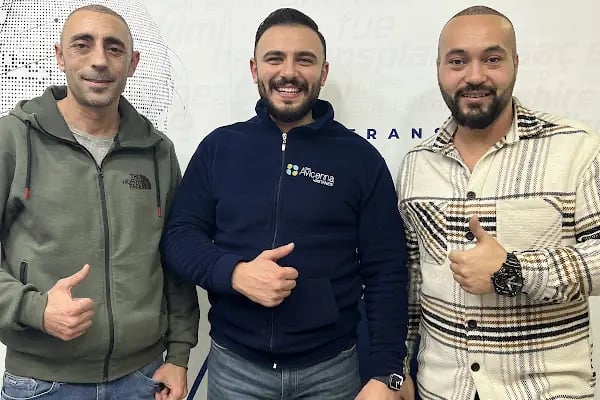 Avicenna Hastanesi Saç Ekim Merkezi - Resim 5