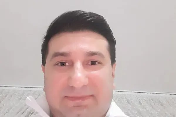 Avicenna Hastanesi Saç Ekim Merkezi - Resim 16