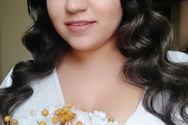 Kübra Eser MAKEUP STUDİO ve GUZELLİK SALONU - Resim 8