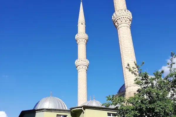 A. Menderes Mer. Cami - Resim 1