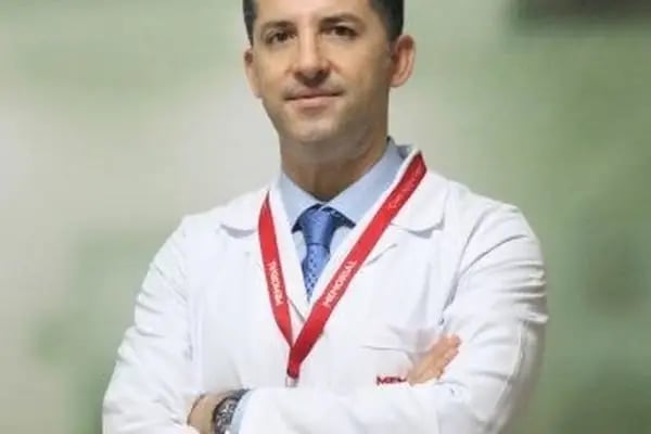 Doç.Dr. Selahattin Balsak, Göz Hastalıkları - Resim 2