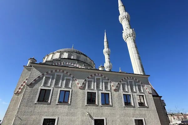 Kardeşler Cami - Resim 2
