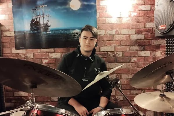 Studio X - Resim 12
