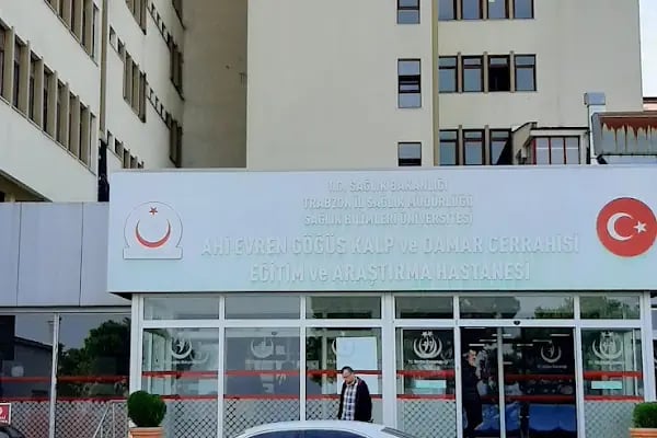 Sağlık Bilimleri Üniversitesi Ahi Evren Göğüs Kalp ve Damar Cerrahisi Eğitim ve Araştırma Hastanesi - Resim 2
