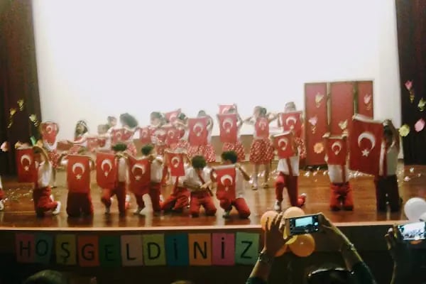 Uğur Oral Kültür Merkezi - Resim 16