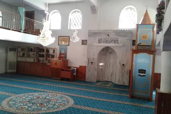 GÜNEŞLİ HATİPOĞLU CAMİİ - Resim 7
