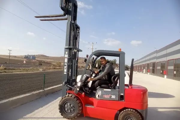MAVİ AY İŞ MAKİNALARI - Resim 3