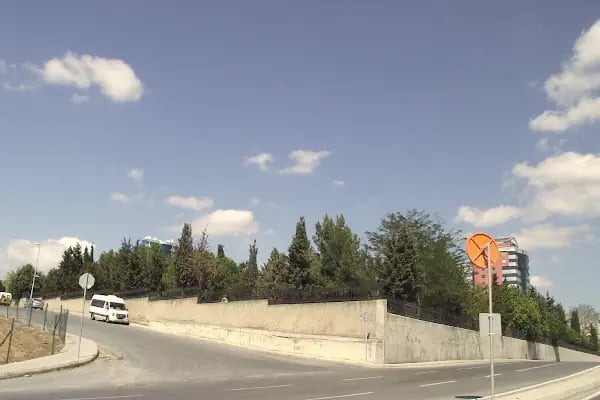 Mahmutbey Mezarlığı - Resim 11