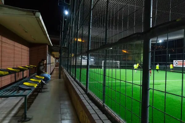 Langırt Altındağ Halı Saha - Resim 5