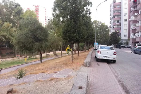 Şehit Jandarma Komando Er Tolga Kargıoğlu Parkı - Resim 19