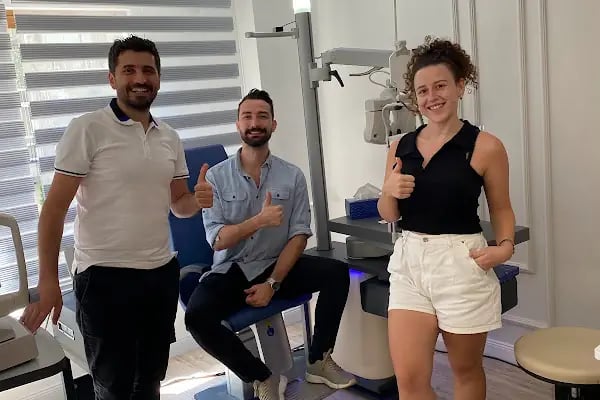 Op. Dr. Ömer TAKEŞ Göz Hastalıkları ve Cerrahisi Kliniği, Akıllı Lens, Lazer, Göz Kapağı Estetiği,Katarakt. - Resim 7