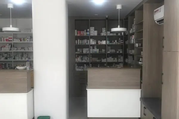 Yaşarlar Eczanesi - Resim 3