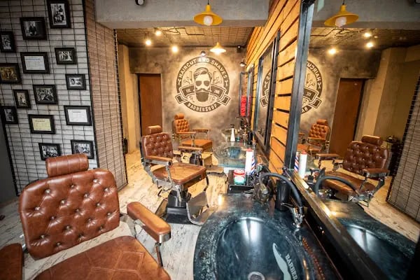 BARBER SHOP,Gölcükte Saç Kesimi, Gölcükte Sakal Kesimi, Gölcükte Asimetrik Kesim, Gölcükte Saç Şekillendirme, Gölcükte Saç Yıkama, Gölcükte Kişisel Bakım, Gölcükte Ustura İle Saç Kesimi, Gölcükte Saç Tasarım Salonu, Gölcükte Erkek Güzellik Merkezi, Gölcükte Erkek Cilt Bakım Merkezi, - Resim 3