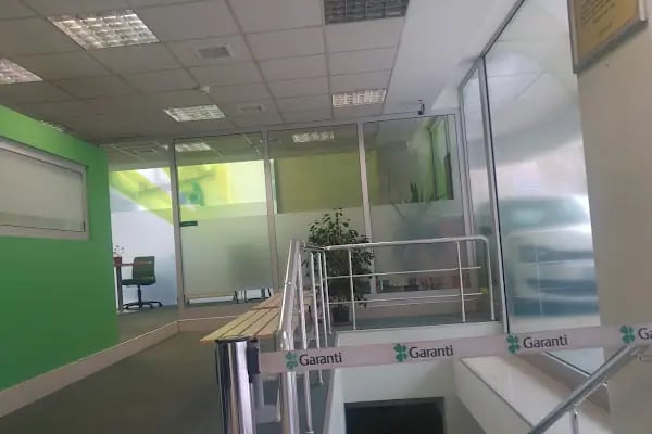 Garanti BBVA Aydınlıkevler Şubesi - Resim 7