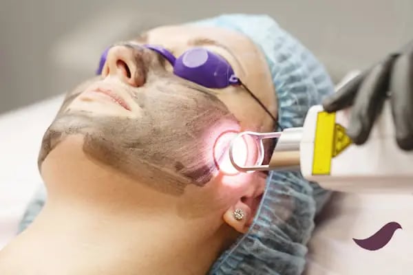 Uzm.Dr. Ayça TUĞRUL - Dermatoloji Uzmanı - Resim 16