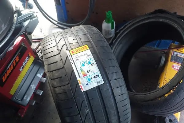 En yakın lastikçi Mersin .Toroslar Mobil lastikçi .Otoban lastikçi.mersin mobil lastikçi.TEZ OTO LASTİK 7/24 - Resim 13