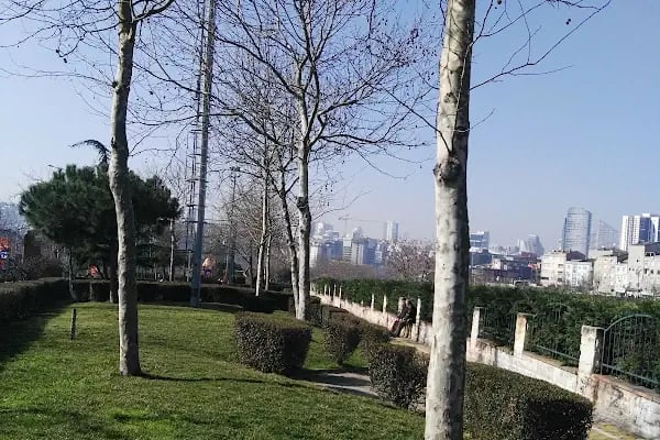 Bağcılar Belediyesi Fetih Parkı - Resim 3