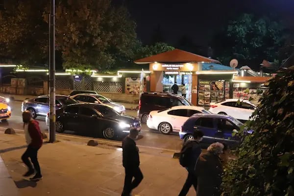 Bağcılar Belediyesi Fetih Parkı - Resim 2