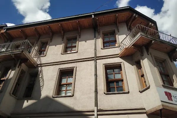 Sahabeden Hz Kab ra türbesi - Resim 13