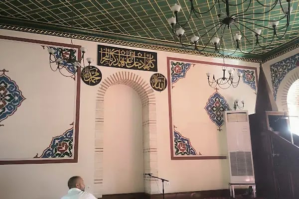Sahabeden Hz Kab ra türbesi - Resim 7