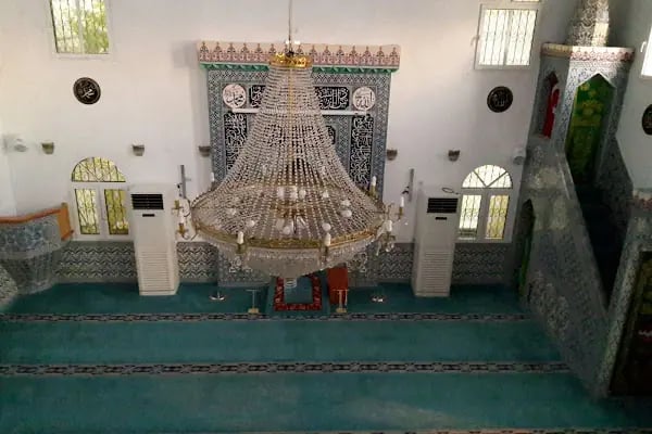 Karabağ Cami - Resim 19