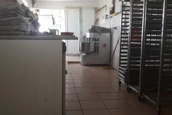 Takıl Pastanesi Cafe - Resim 11