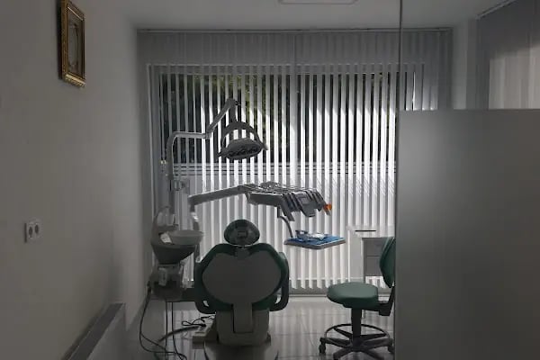 Bursa Elit Ağız ve Diş Sağlığı Polikliniği - Resim 2