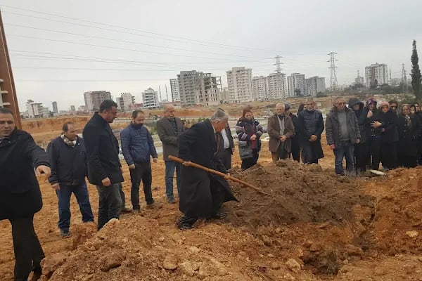 MERSİN CEMEVİ(ALEVİ KÜLTÜR DERNEKLERİ MERSİN ŞUBESİ) - Resim 7