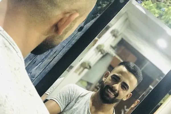 Saloon Değişim Erkek Kuaförü - Resim 8