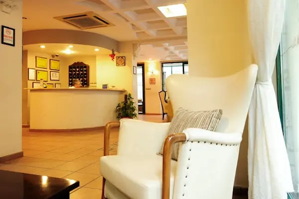 Üstün Otel Alsancak - Resim 5