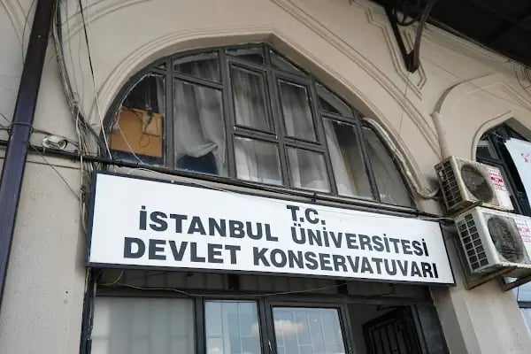 İstanbul Üniversitesi Devlet Konservatuvarı - Resim 12