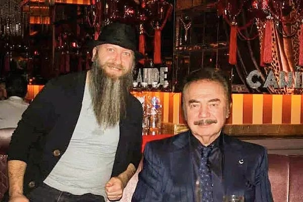 Rıdvan Özçelik hair Studio - Resim 19