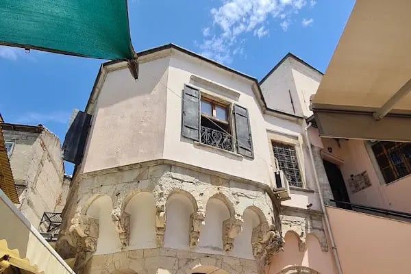 Şadırvanaltı Camii - Resim 3