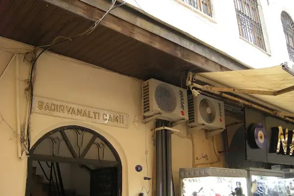 Şadırvanaltı Camii - Resim 14