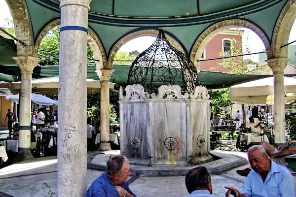 Şadırvanaltı Camii - Resim 9