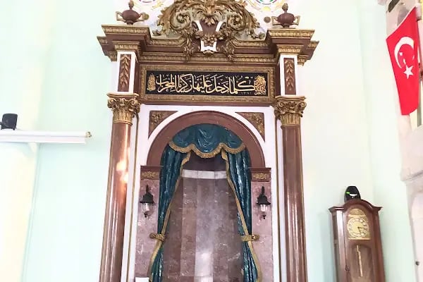 Şadırvanaltı Camii - Resim 16