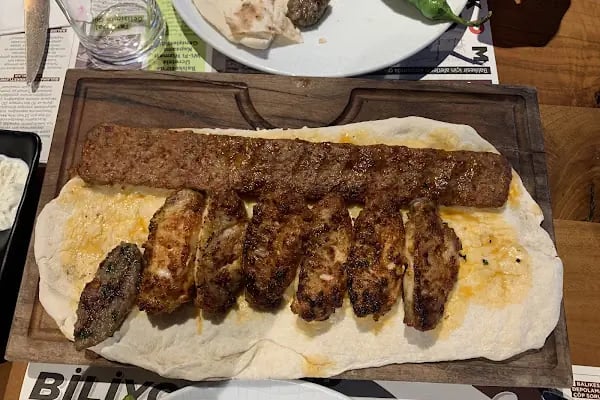 Onhann Gurme Avlu - Resim 14