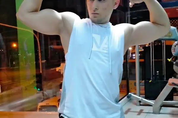 E&amp;S Gym Fitness Center - Resim 16