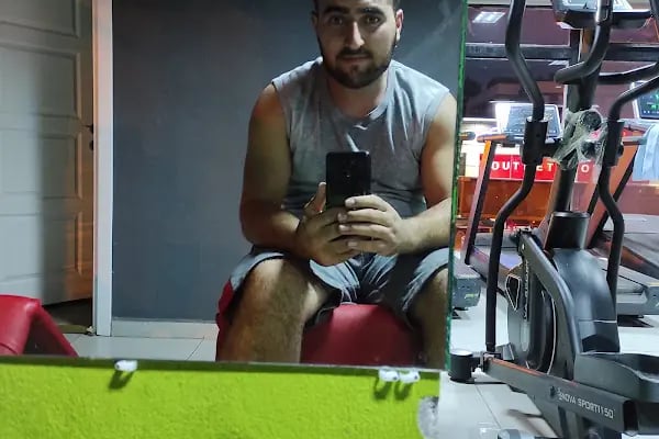 E&amp;S Gym Fitness Center - Resim 4