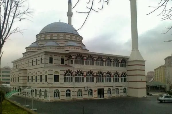 Küçükbakkalköy İmam-ı Azam Cami - Resim 17
