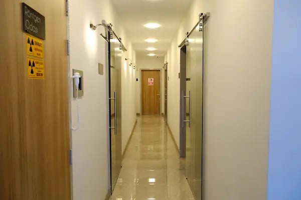 Uzm. Dt. Seray Keçeli Onat, Periodontoloji - Resim 2