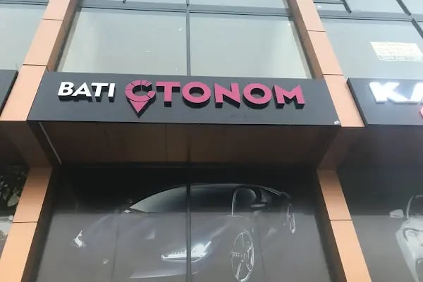 Batı Otonom - Otomotiv ve Ticaret Merkezi - Resim 18