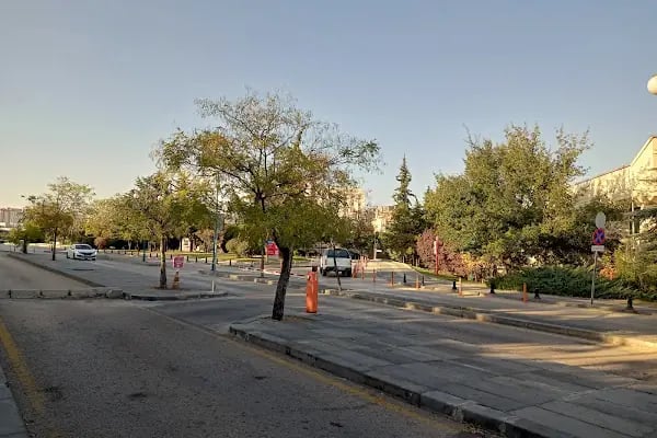 Enfeksiyon Hastalıkları ve Klinik Mikrobiyoloji Kliniği - Resim 10