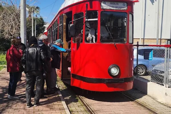 Nostalji Tramvay Durağı - Resim 14