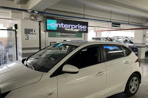 Enterprise Rent-A-Car İzmir Adnan Menderes Havalimanı - Resim 17