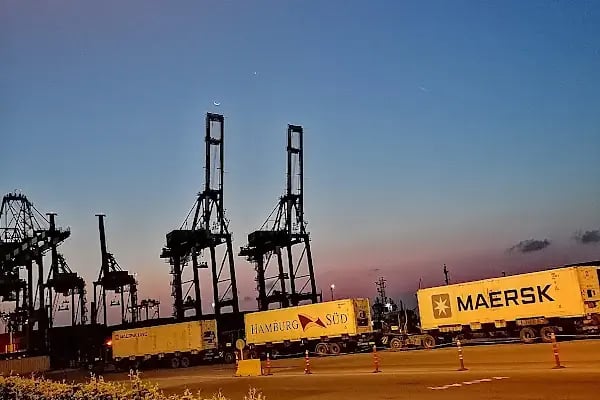 Marport Batı Terminali - Resim 18