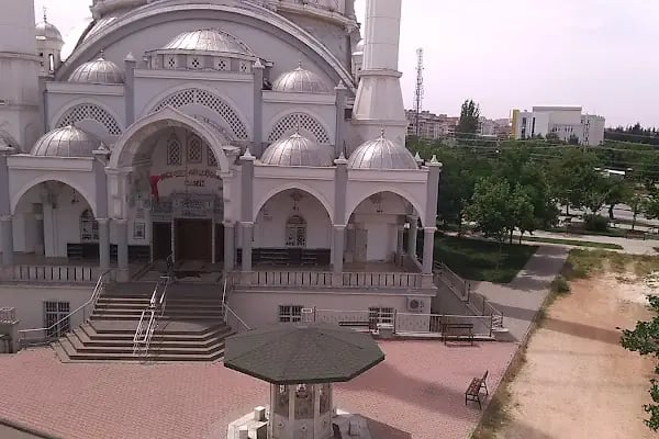Bülent Güllüoğlu camii - Resim 20
