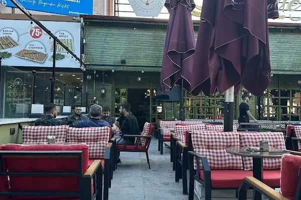 Kafedeyim Cafe - Resim 7