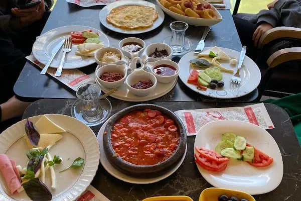 Dinlenti Cafe Altınpark - Resim 16